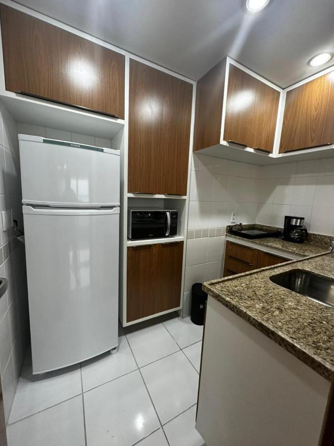 Tropical Executive Flat 020